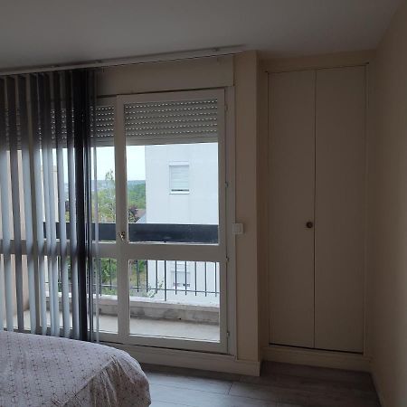 Grand Et Superbe Appartement Proche Paris Creil Ngoại thất bức ảnh
