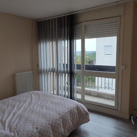 Grand Et Superbe Appartement Proche Paris Creil Ngoại thất bức ảnh