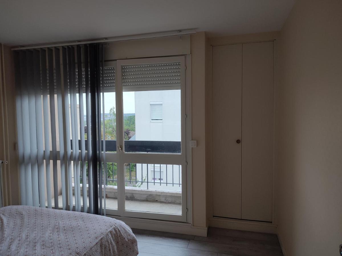 Grand Et Superbe Appartement Proche Paris Creil Ngoại thất bức ảnh
