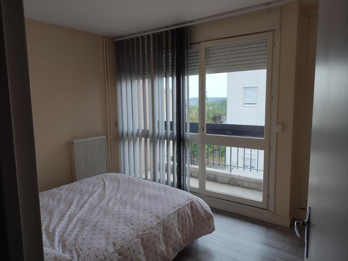 Grand Et Superbe Appartement Proche Paris Creil Ngoại thất bức ảnh