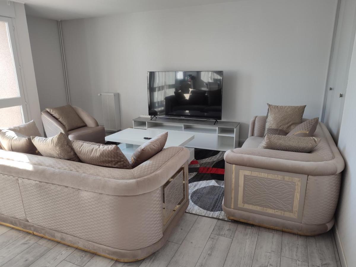 Grand Et Superbe Appartement Proche Paris Creil Ngoại thất bức ảnh
